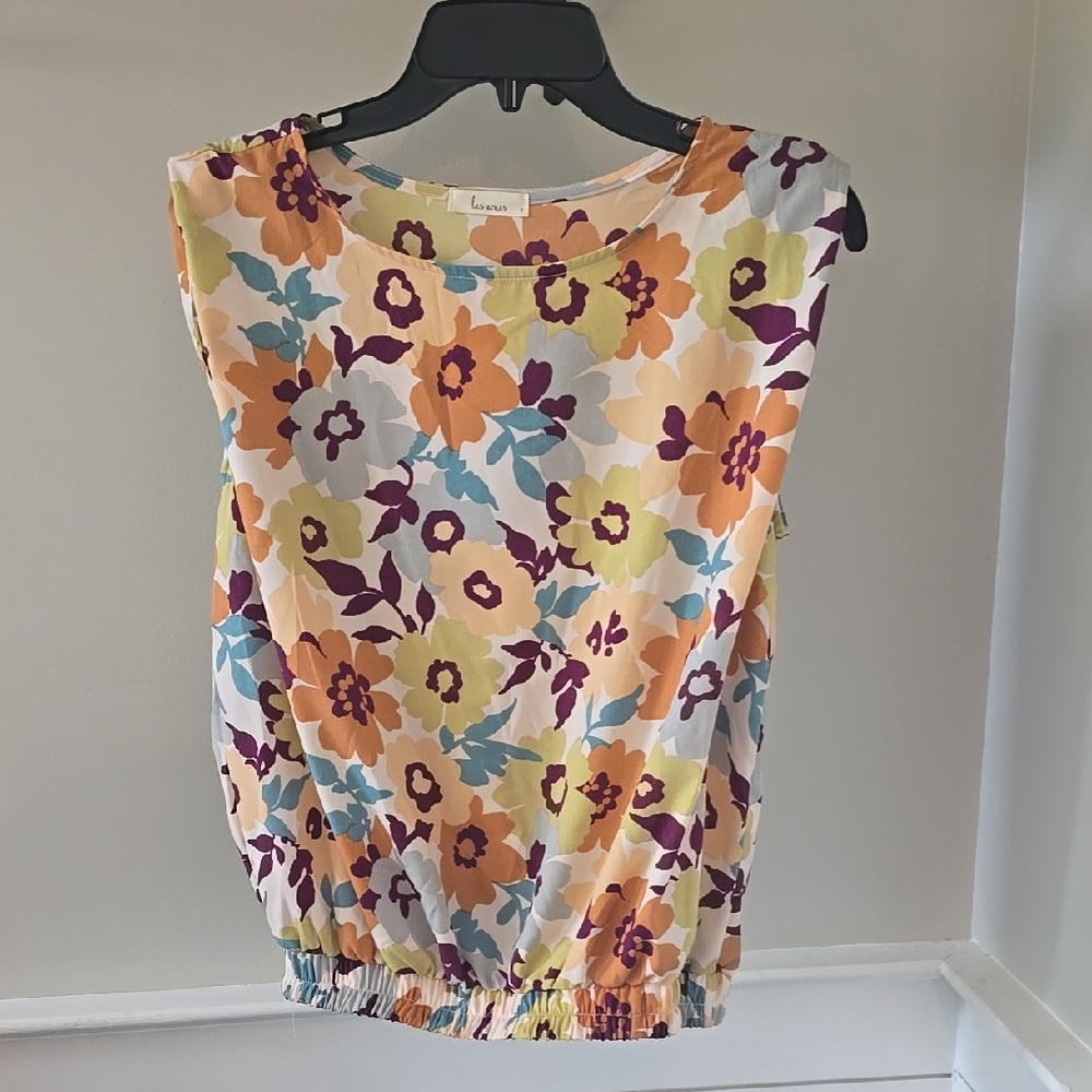 Les Amis Floral Blouse
